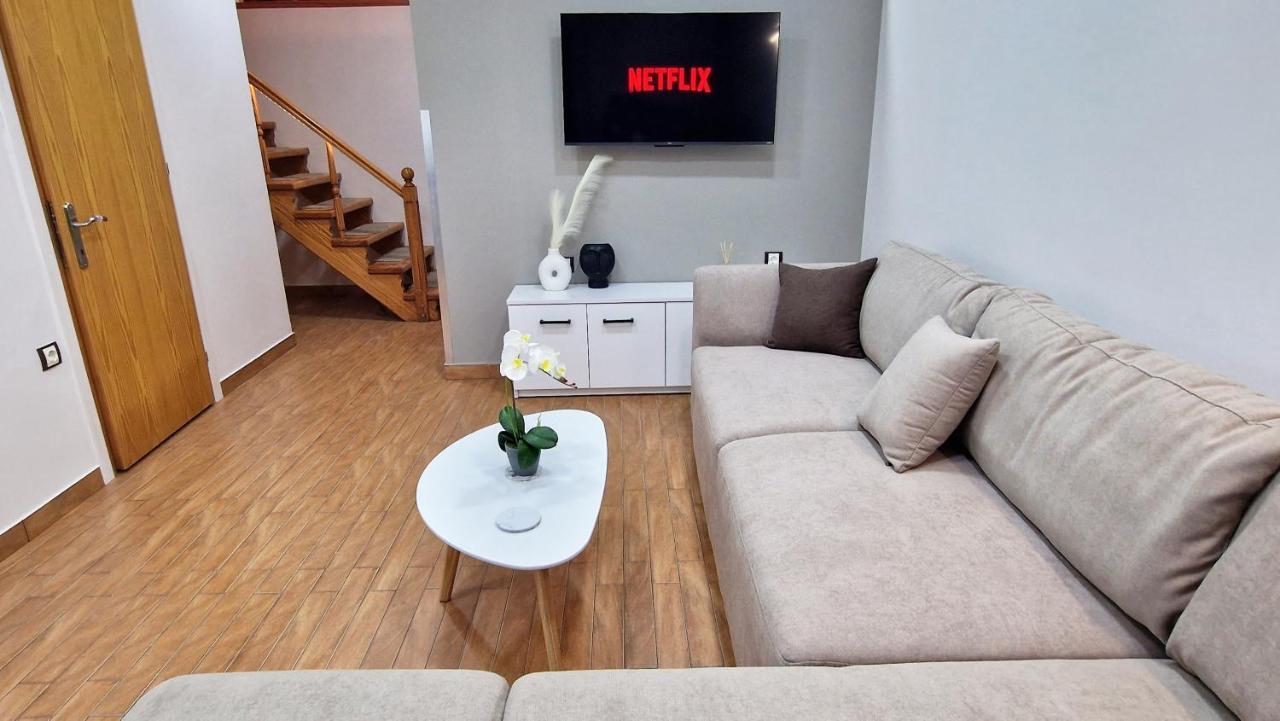 Pg Luxury Apartment Kavála Ngoại thất bức ảnh