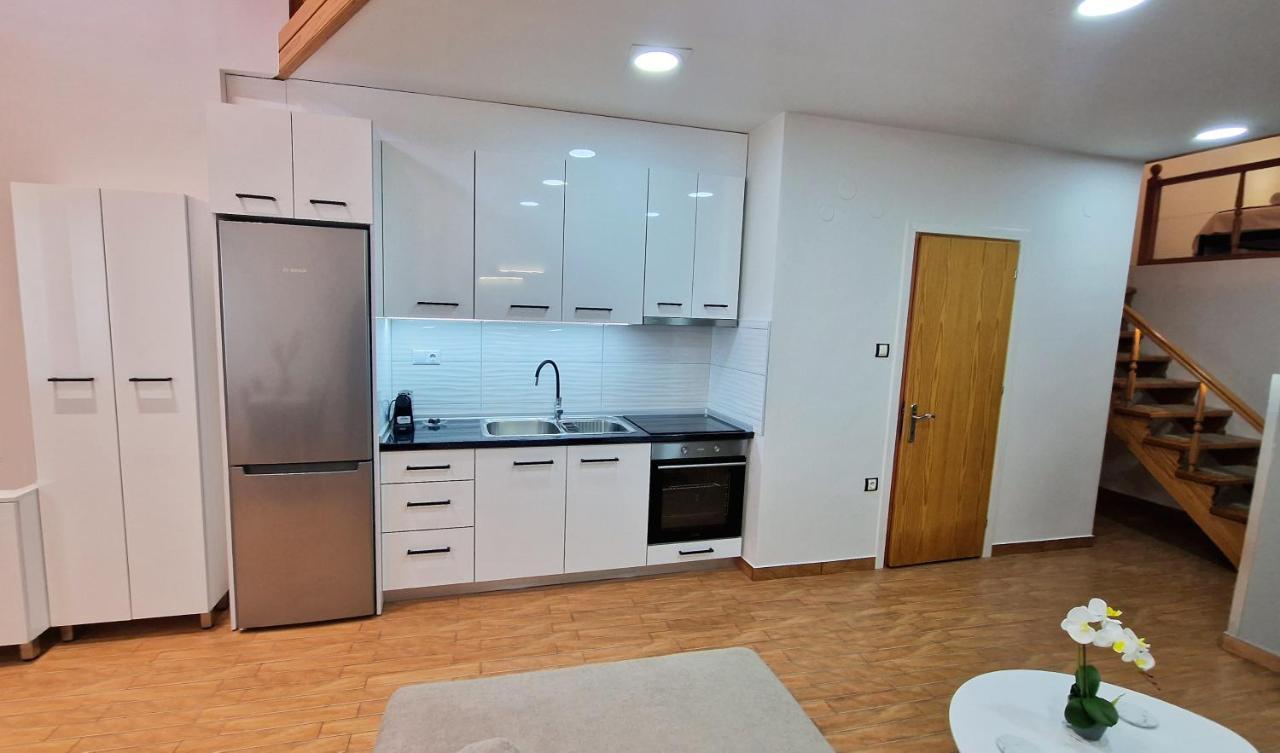 Pg Luxury Apartment Kavála Ngoại thất bức ảnh