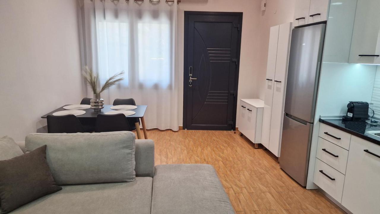 Pg Luxury Apartment Kavála Ngoại thất bức ảnh