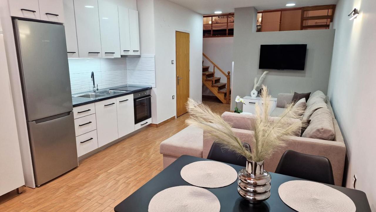 Pg Luxury Apartment Kavála Ngoại thất bức ảnh